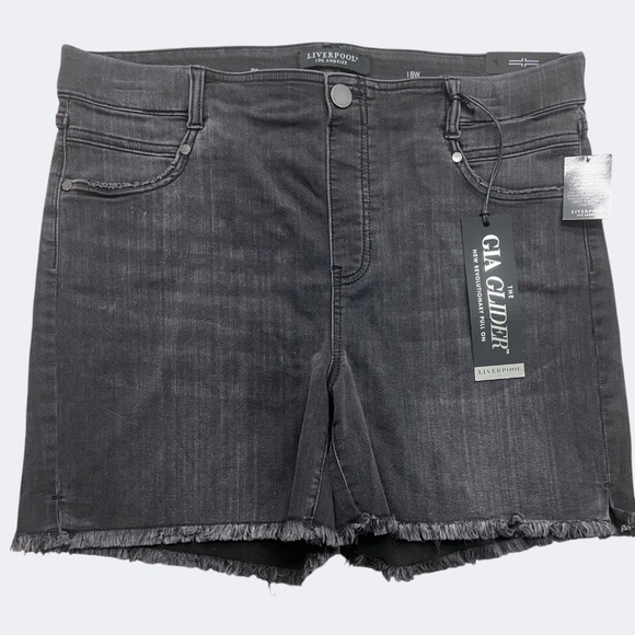 Liverpool Gia Glider Shorts Womens 18W Black Cranston Pull On Frayed Hem Plus - Picture 1 of 12